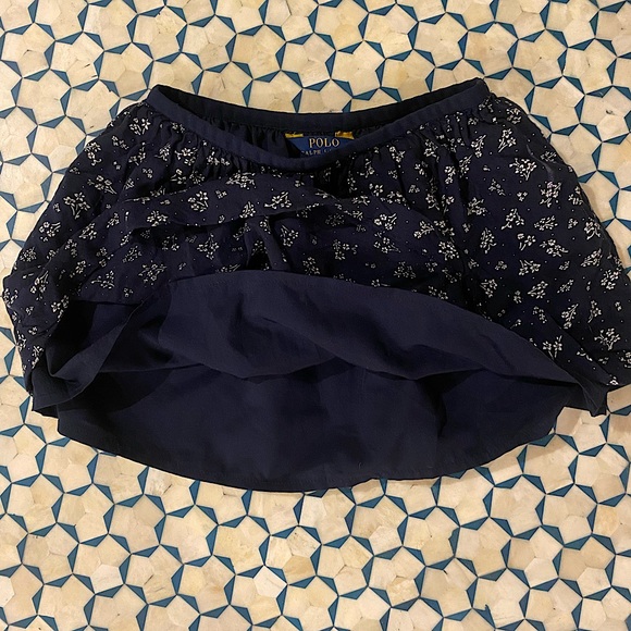 Polo Ralph Lauren Navy Skirt with White Floral Design size 5 - Picture 3 of 5